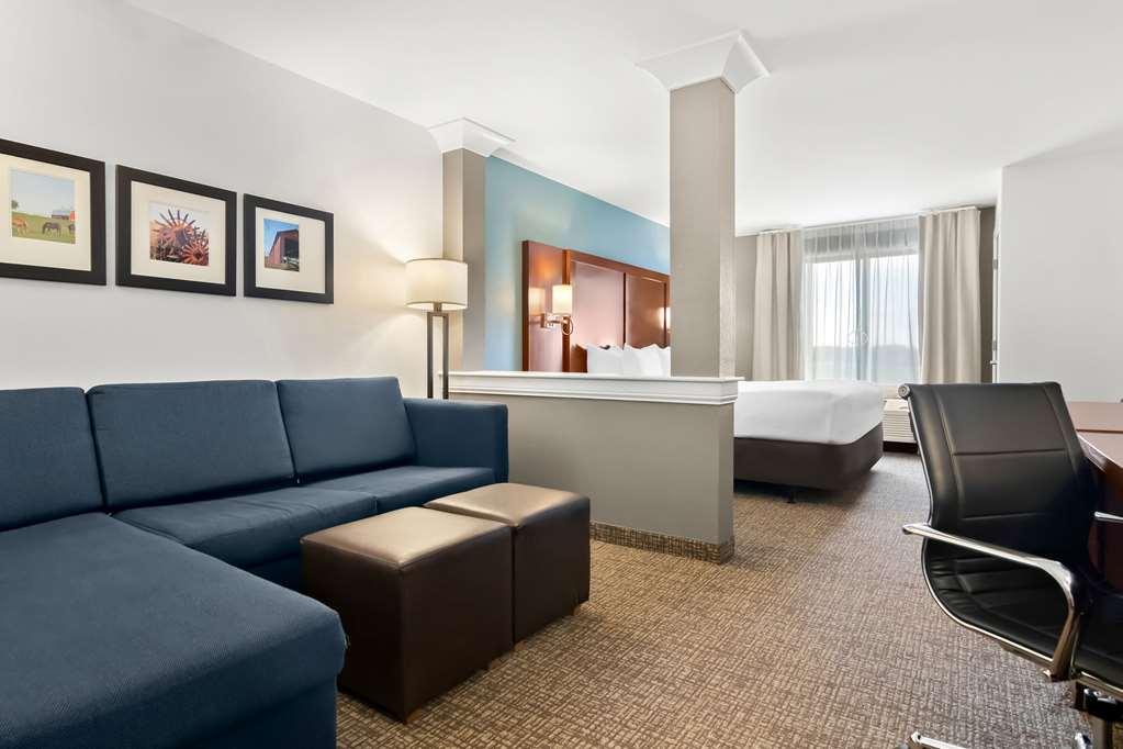 Comfort Suites Rensselaer Near Fair Oaks Bilik gambar