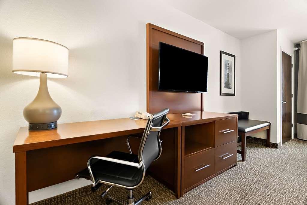 Comfort Suites Rensselaer Near Fair Oaks Bilik gambar