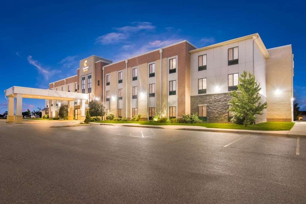 Comfort Suites Rensselaer Near Fair Oaks Luaran gambar